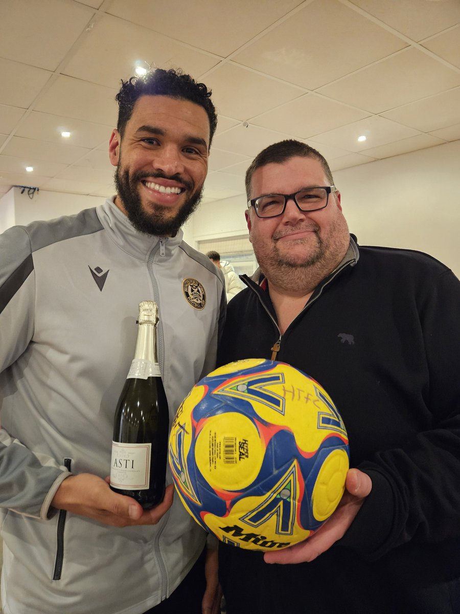 Hungerford Town FC tweet media