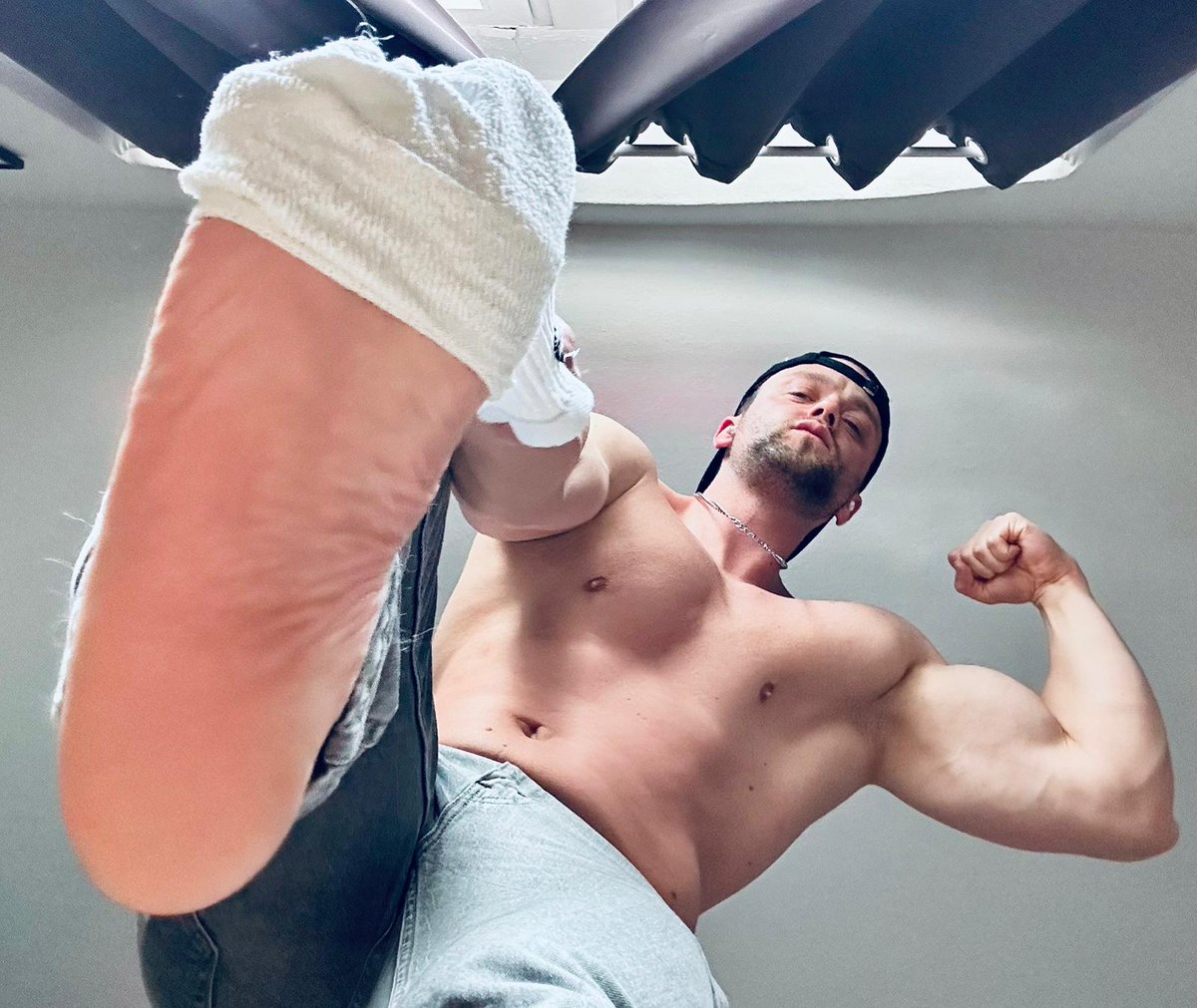 Alpha Bull Alex tweet media