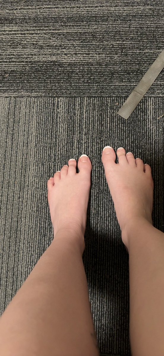 Alissa650776's tweet photo. Yall voted for it, Less talking. More sending. 💸💋  
#sendcash #findomme #fyp #moneyflow #bratty #feet #prettyfeet https://t.co/AHAXxmzwyn