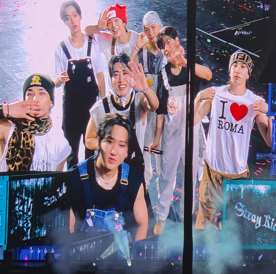 Moonflower 🌺 tweet media