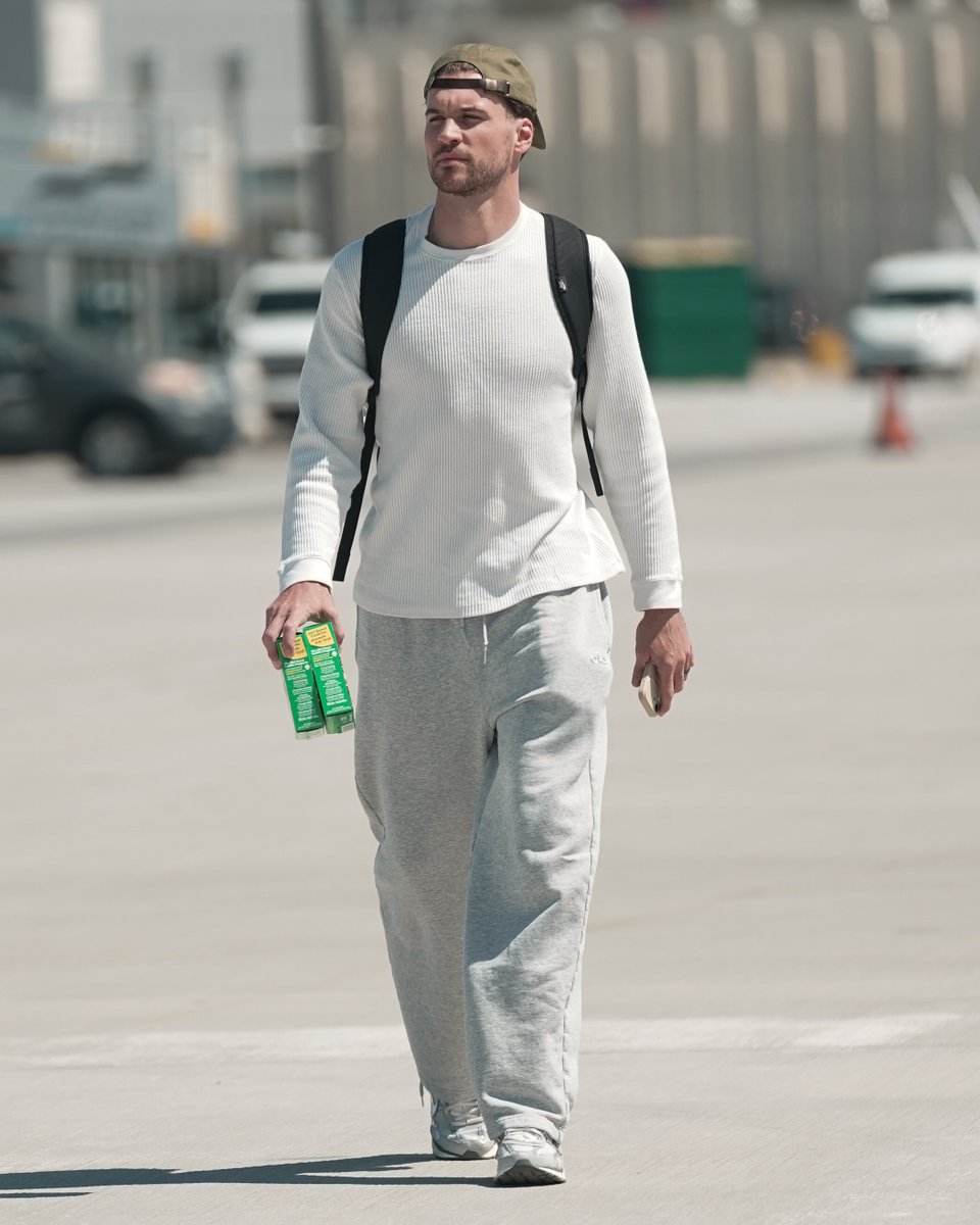 Atlanta Hawks tweet media