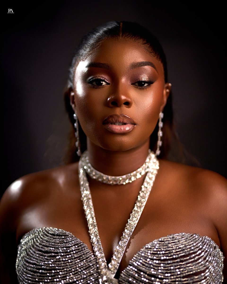 BTS vs RESULTS 📸📸

Portrait of <a href="/Ariyiikedimples/">Ariyiike "Dimples" Owolagba</a> for the premiere of her latest movie EVI