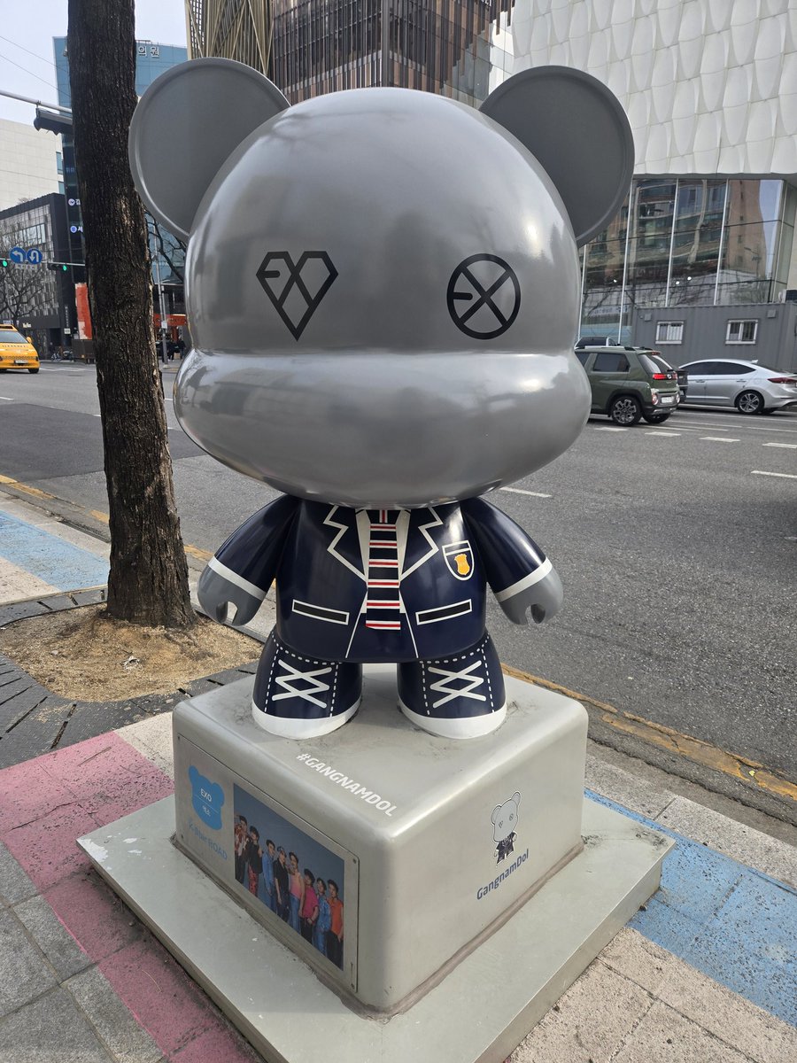 capi ~✧˖° ; viu SKZ 3x e vai ver de novo tweet media