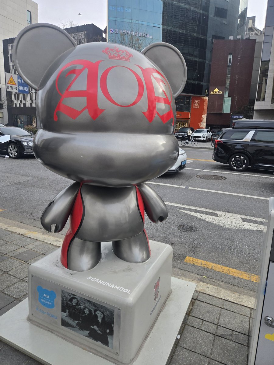 capi ~✧˖° ; viu SKZ 3x e vai ver de novo tweet media