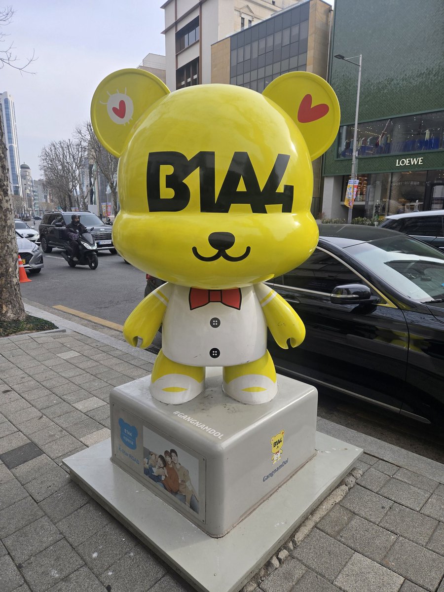 capi ~✧˖° ; viu SKZ 3x e vai ver de novo tweet media