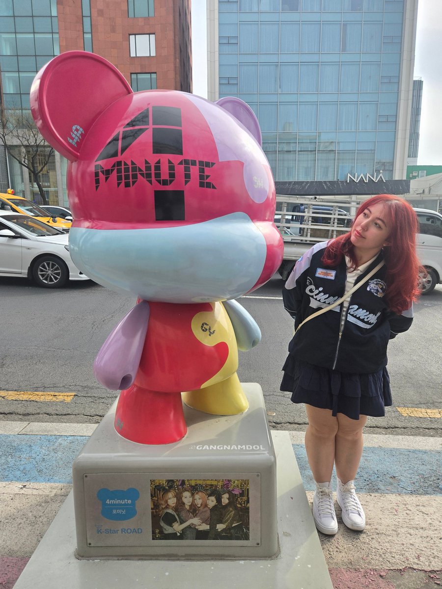 capi ~✧˖° ; viu SKZ 3x e vai ver de novo tweet media