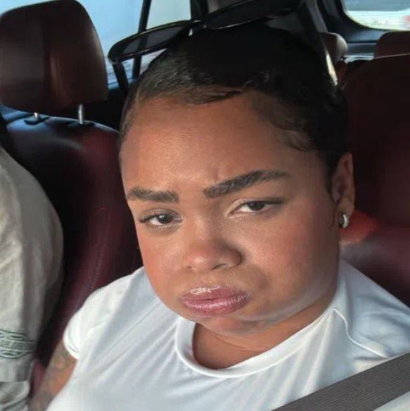 testa da rihanna tweet media