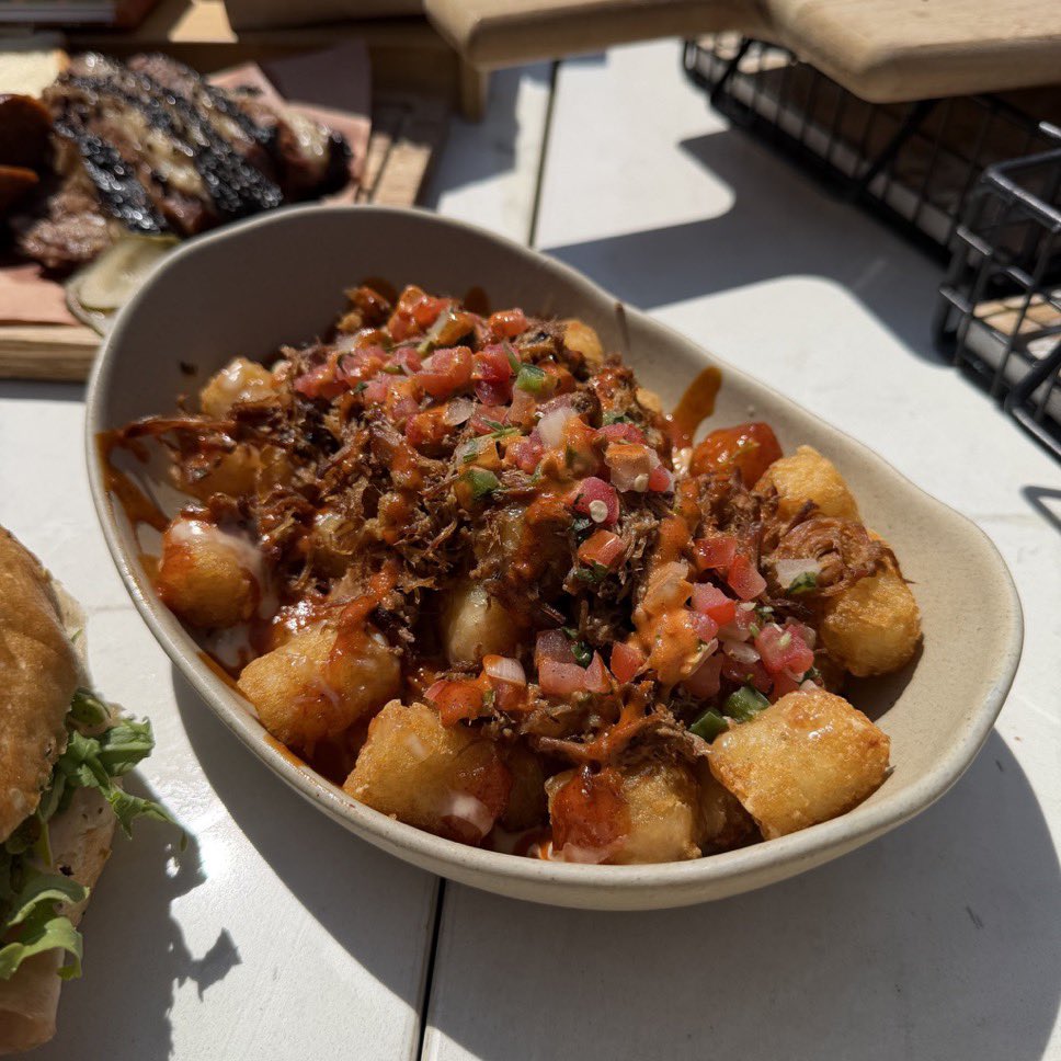 SleeperPadres's tweet image. The #Padres have some new food options at Petco Park. I’ll have to try them all at some point this season. 

These are the four that I must try on Opening Day Weekend.

Photos courtesy of @SammyLev.