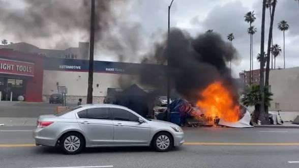 MatSmithLosAngeles tweet media