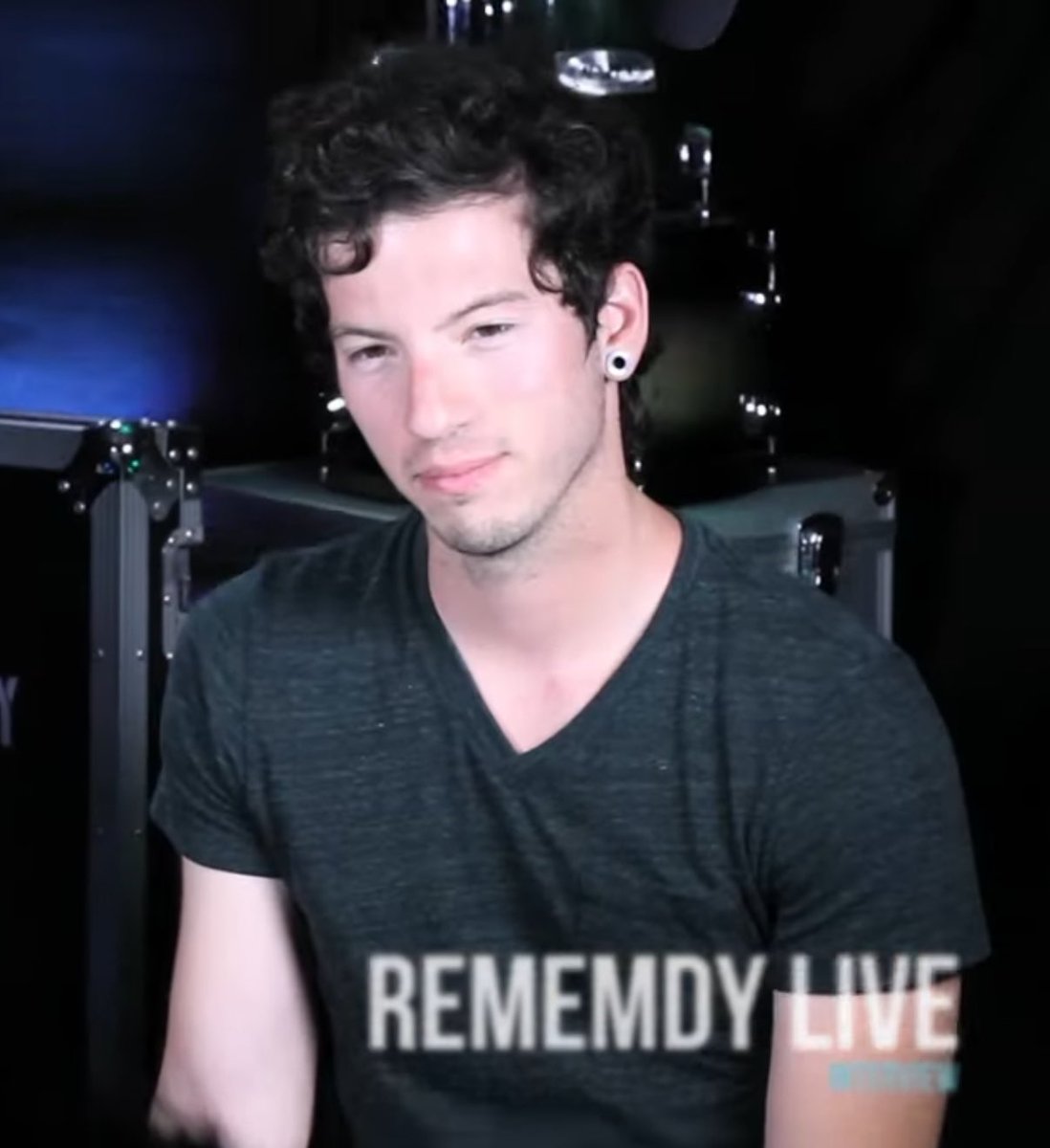 mel ⊬🍉 tweet media