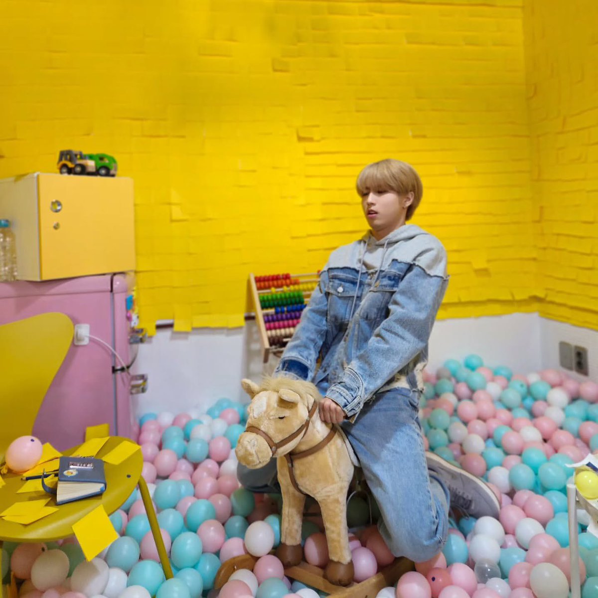 skzhanig's tweet photo. 240325

#HAN
#StrayKids https://t.co/hetWsAkaY5