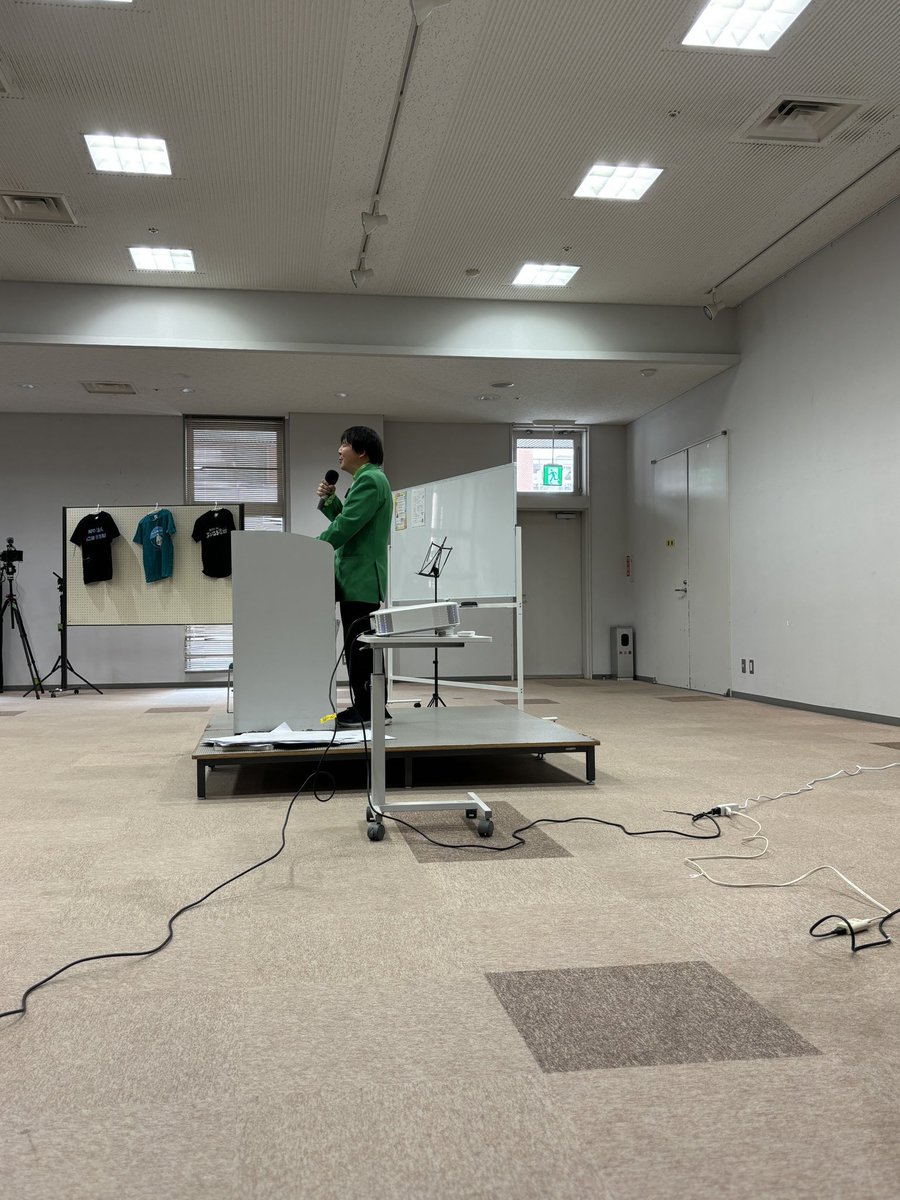 インタレスティングたけし tweet media