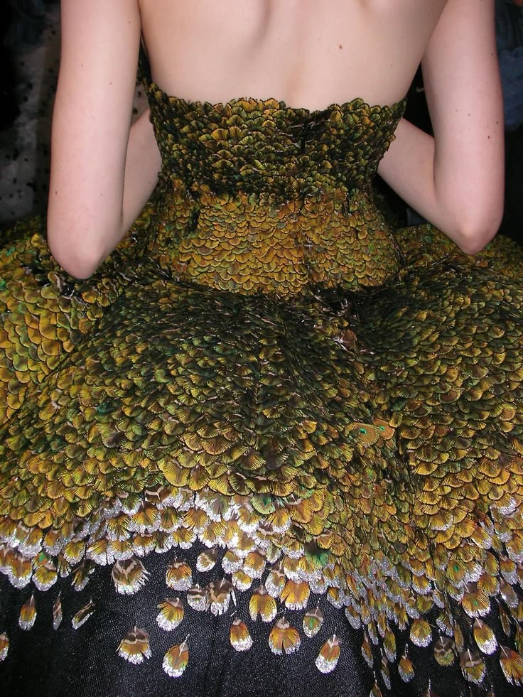 La Mode Unknown tweet media