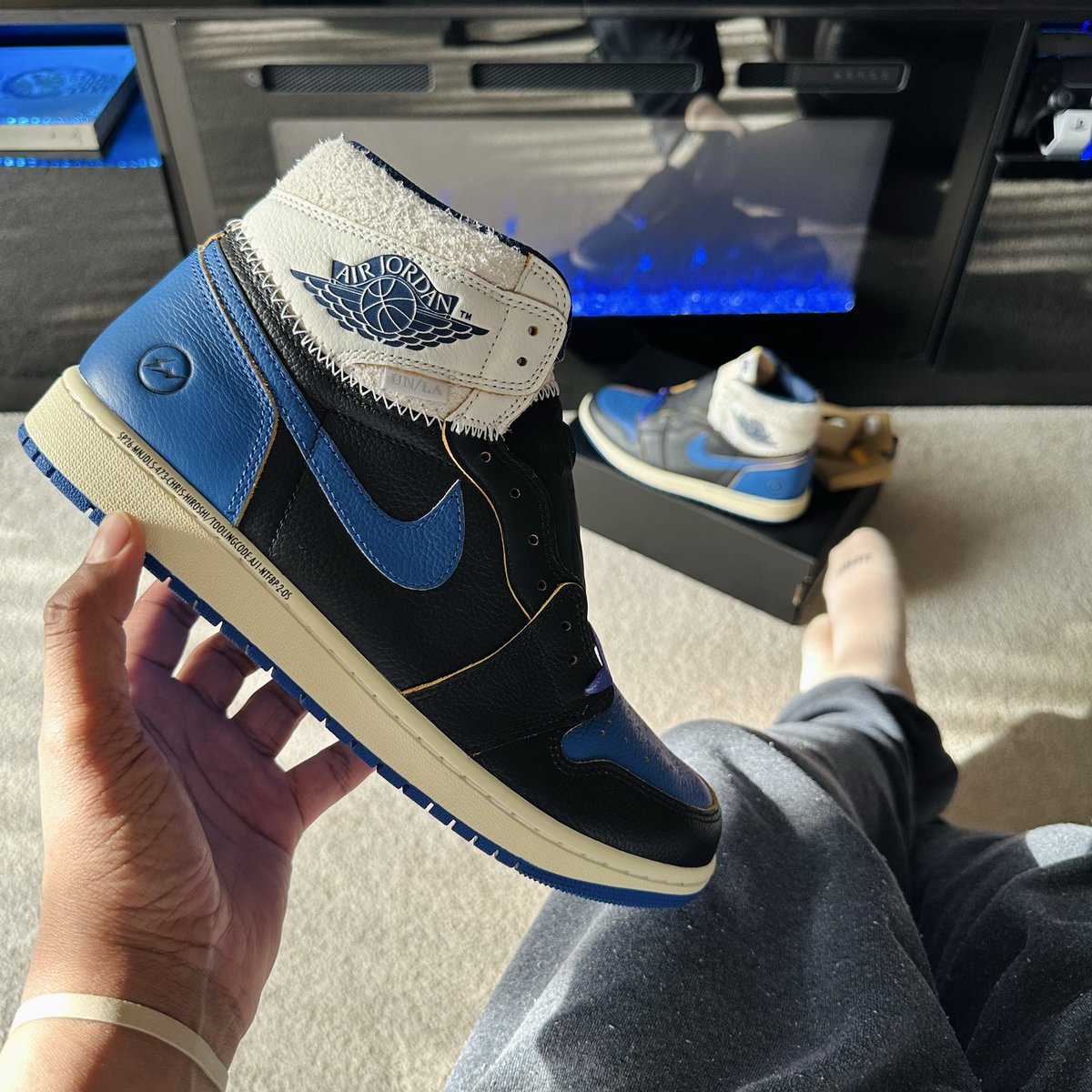 A Villain’s Closet 🚪 tweet media