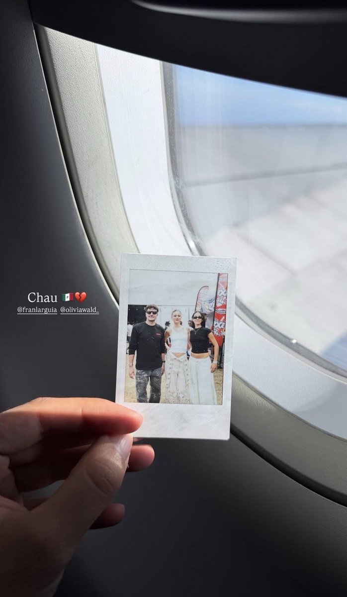 Cher🐝 tweet media