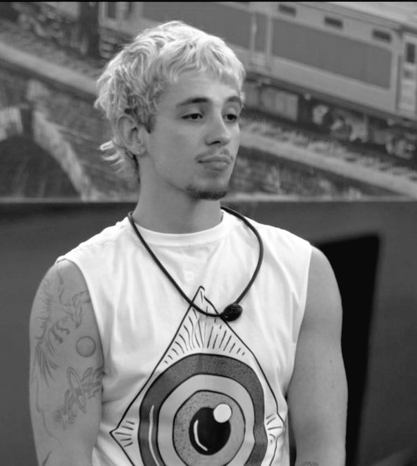 RadarBig's tweet photo. 🚨 8ª PARCIAL - FINAL• 22:11 🚨
10º PAREDÃO • #BBB26
📊 Veja como está a votação até agora:
🔴 #ForaJuliano — 46,9%
🟡 #ForaJonas — 46,1%
🔵 #ForaGabi — 7,0%
⚠️ EMPATE TÉCNICO entre Juliano e Jonas!
#BBB26 / #ParedãoBBB / #RadarBig 📡 https://t.co/y8RYiPqrIu