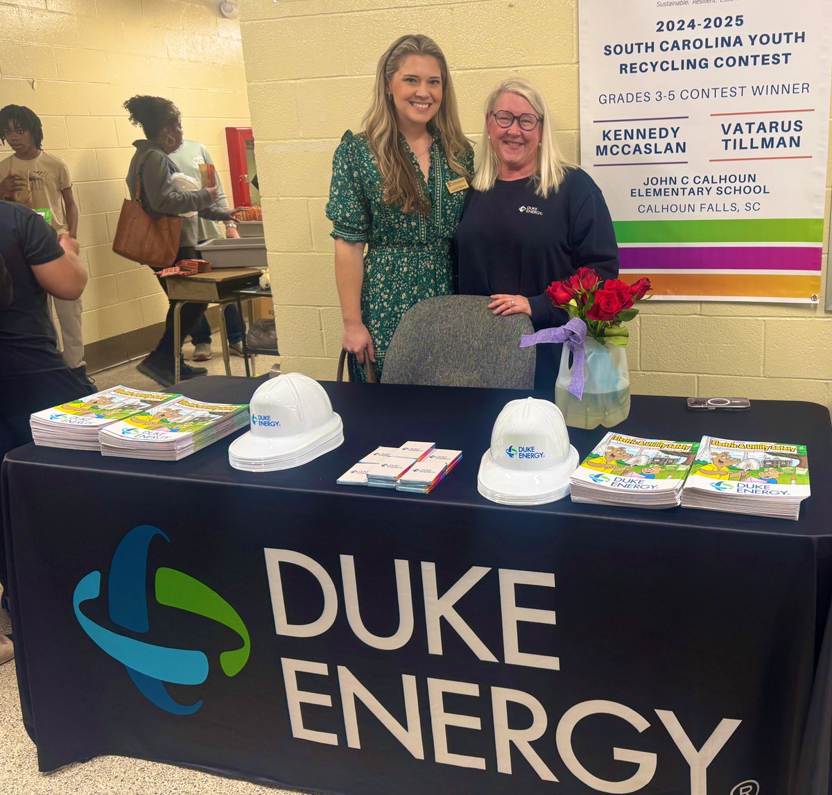 Angie Huston tweet media