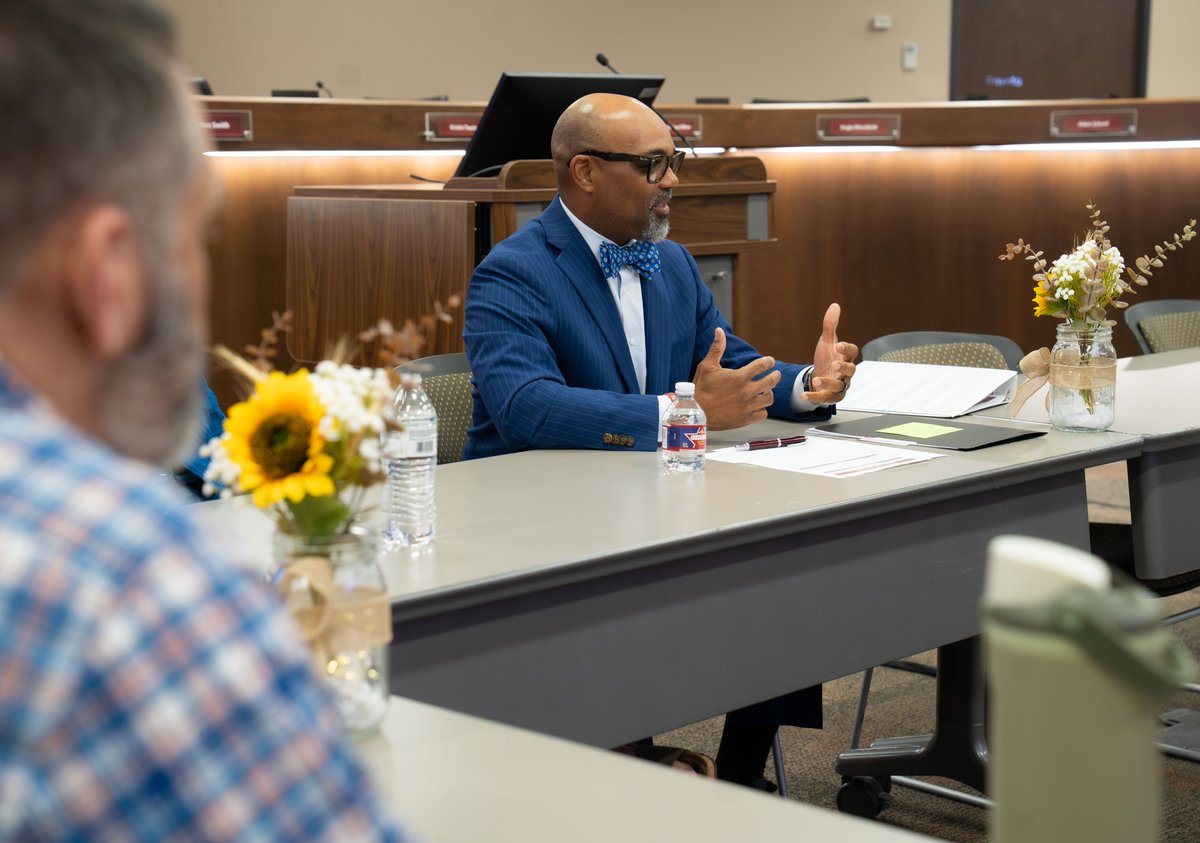 Dr. Marc Smith tweet media