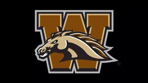 Gabeiadipaolo's tweet photo. After a great phone call with @Drew_Moulton I am blessed to receive an offer from @WMU_Football!

@CoachShort_ @Coach_Manny1 @CadenKo1esar @Brown_SHS @SalineFootball @MichFBFrenzy @AllenTrieu @TheD_Zone @PrepRedzoneMI @alex_pallone @GregWickliffe10 https://t.co/XvA0CvhLRY