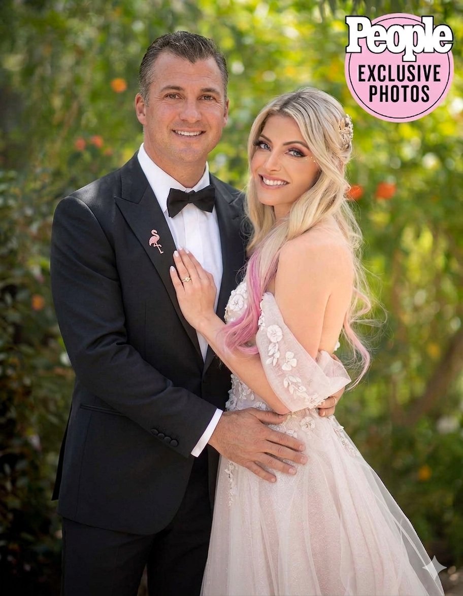 Alexa Bliss McMahon tweet media