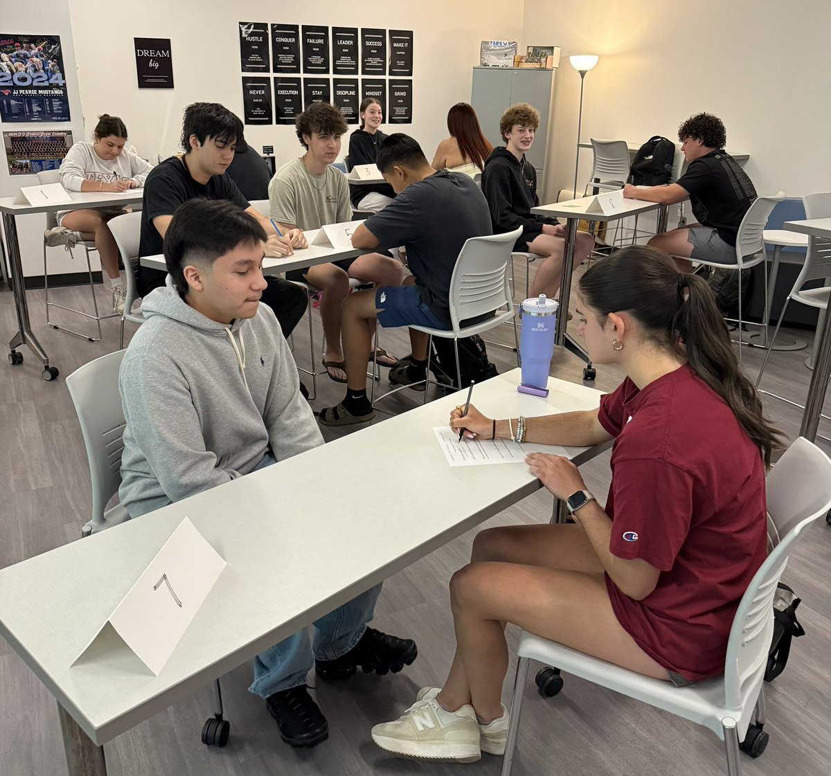vanessapdry's tweet photo. Mock Interview #mUStangmagic over the last 2 days in Career Prep! https://t.co/W3Iiac8Ir0