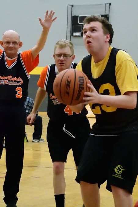 Pat from Amesbury tweet media