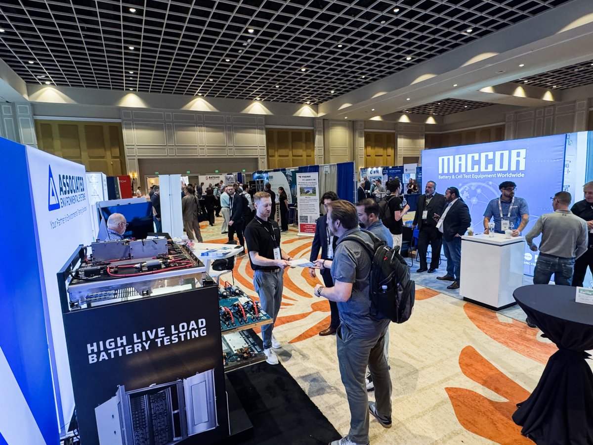 AES_Chambers's tweet photo. That’s a wrap on Day 1 at the International Battery Seminar

Shoutout to Nick for a great presentation on increasing success and safety in battery testing on the Battery Safety Track. Missed it? Come catch him at the booth and keep the conversation going! https://t.co/JZtyZPgpLX
