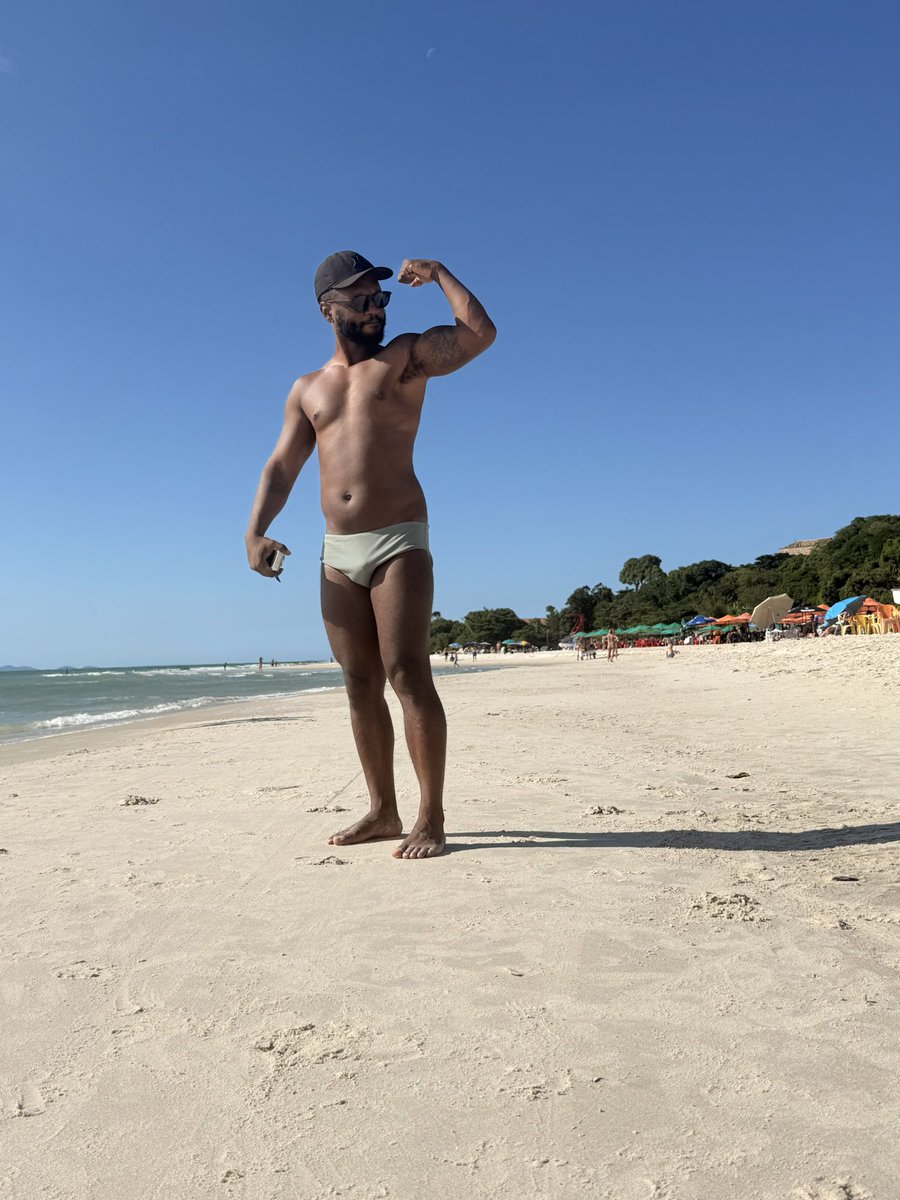 Dublê de Rico tweet media