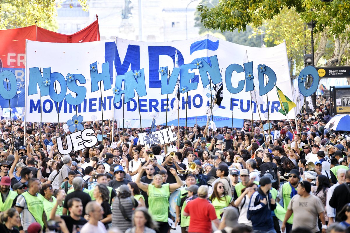 Axel Kicillof tweet media