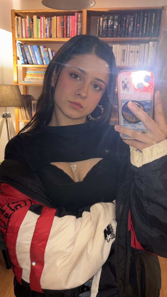 moni tweet media