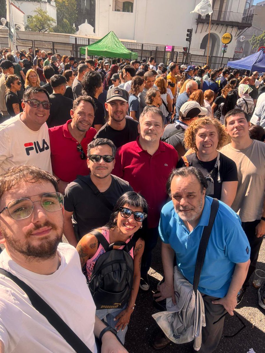 maxi ferraro 🎗️ tweet media