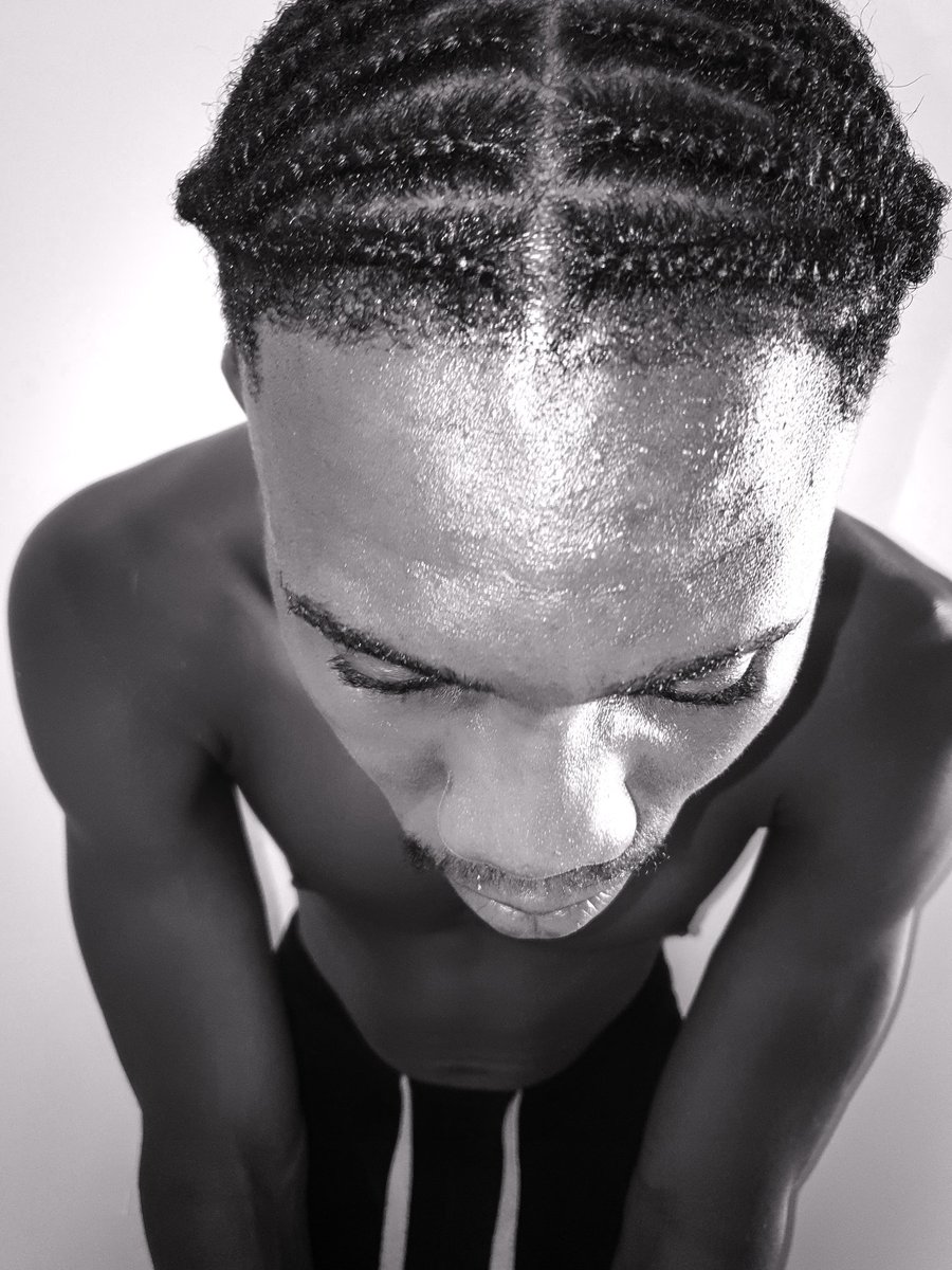 Day Hundred of posting until <a href="/LouisVuitton/">Louis Vuitton</a> sign me as a model.