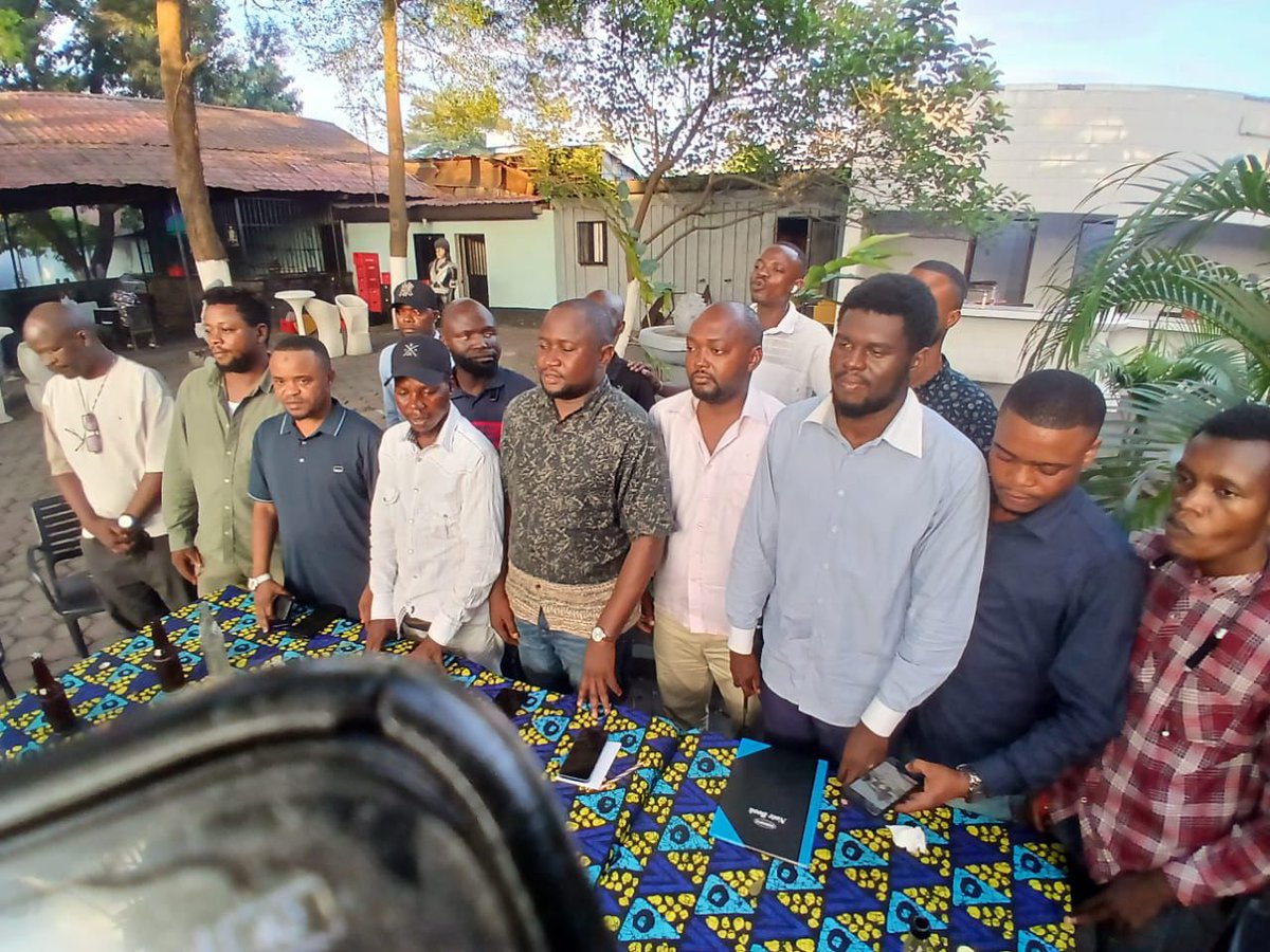 Fiston Esunge tweet media