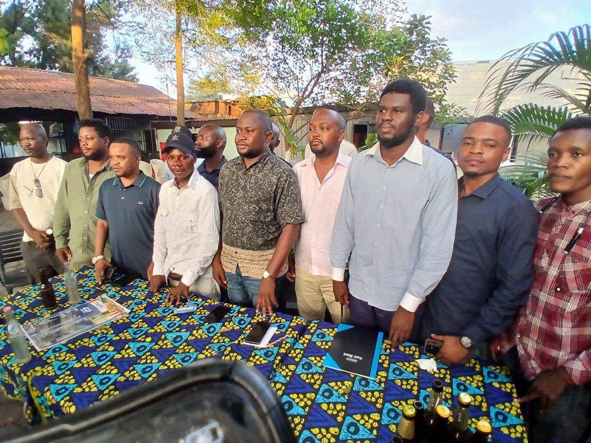 Fiston Esunge tweet media