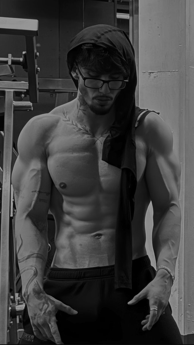 benjamin. tweet media