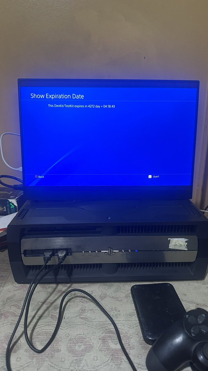 Abkarino tweet media