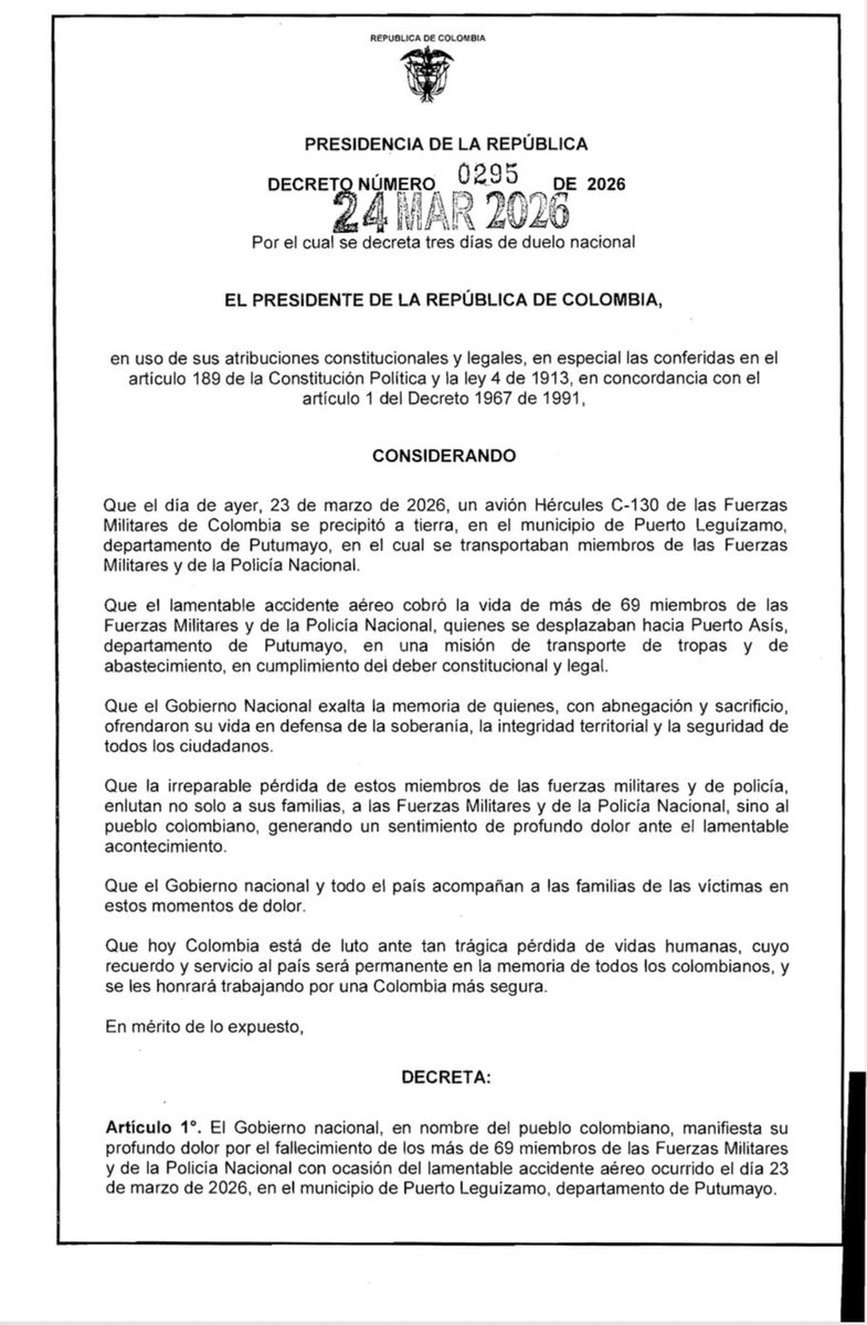 Gustavo Petro tweet media