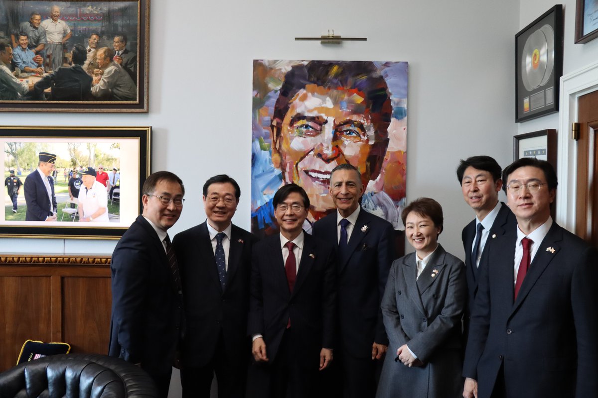 Rep. Darrell Issa tweet media