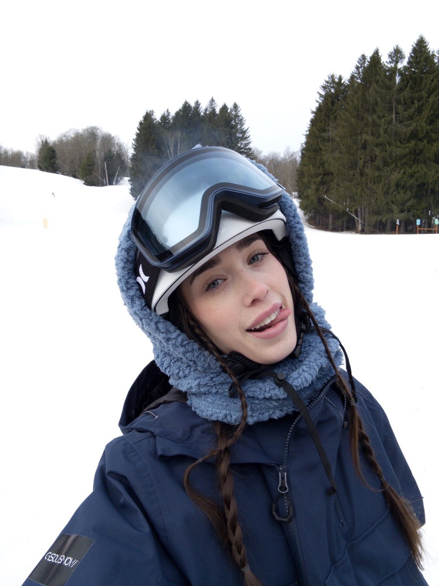 ecesugunes09's tweet image. Kaymak isteyen var mı? 

#erciyes #kayak