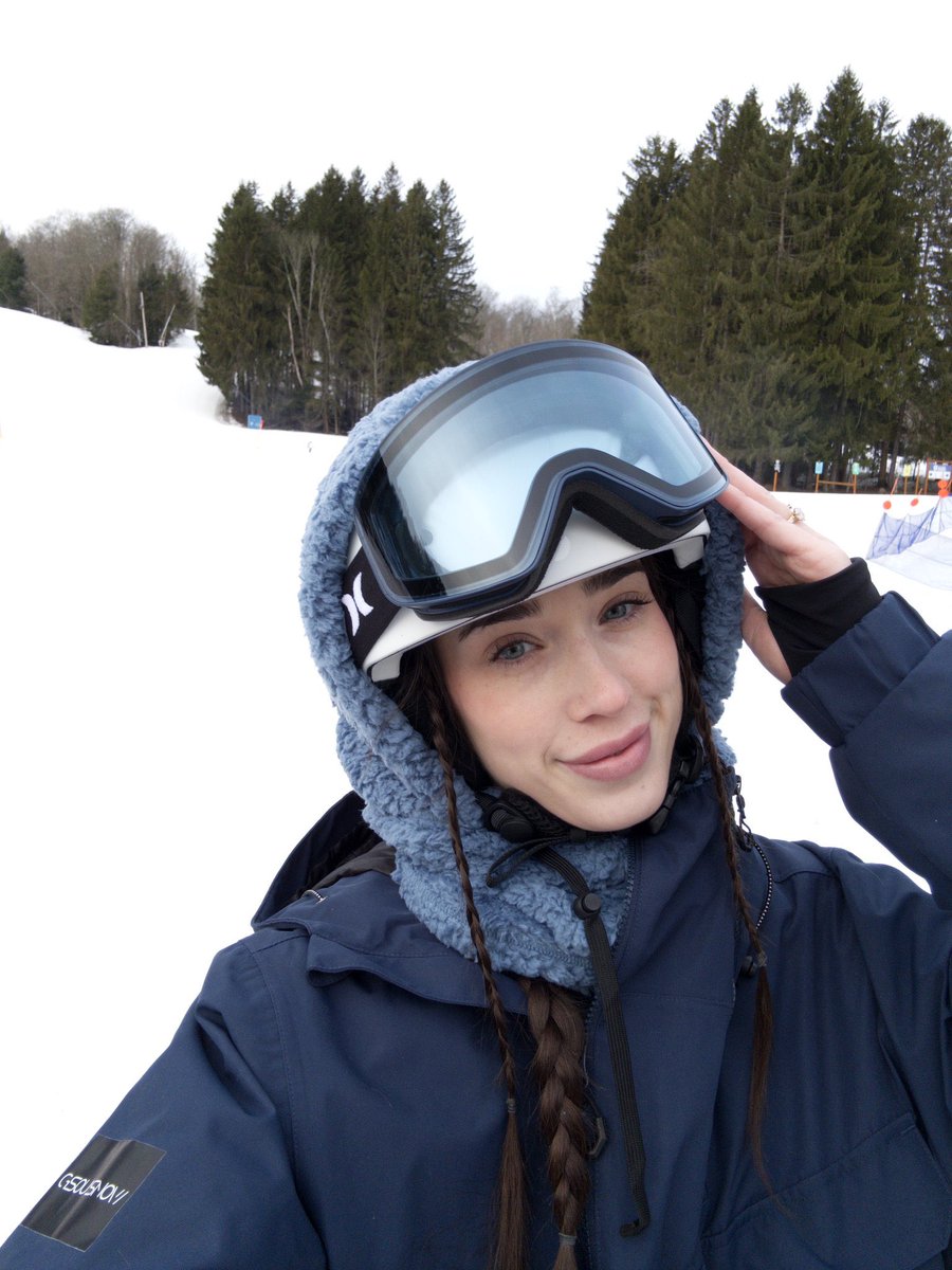 ecesugunes09's tweet image. Kaymak isteyen var mı? 

#erciyes #kayak