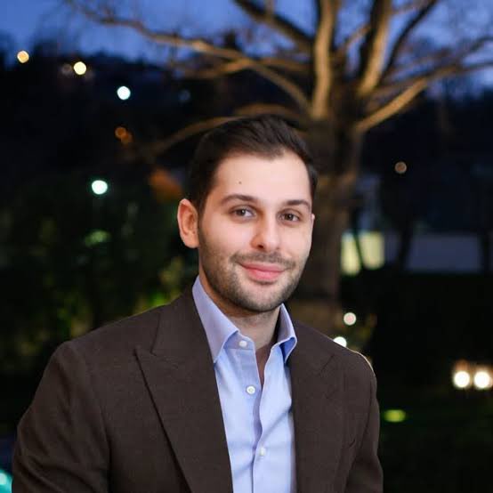 𝑲𝑼. tweet media