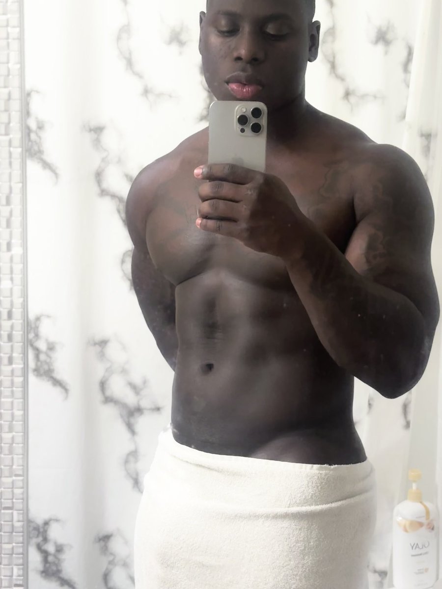 SOL 🧍🏽‍♂️ tweet media