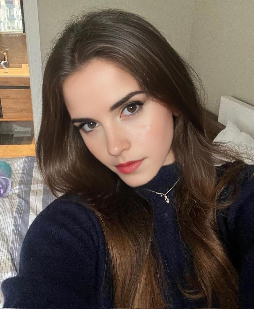 Emma Watson tweet media