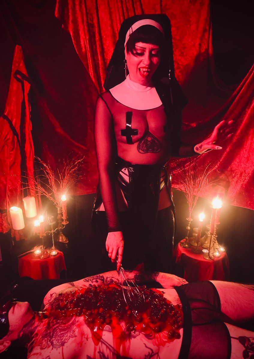 Mistress Angel Severin SEATTLE 3.27-4.1 tweet media