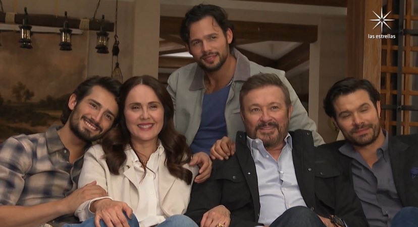 Tany 💜🪬 tweet media