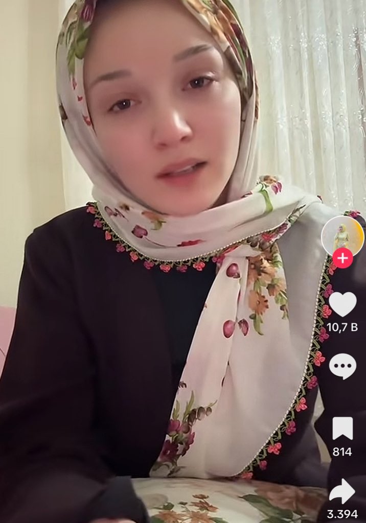 sutlulaktoz's tweet photo. işine gelince koskoca aşiret gelini işine gelmeyince "18 yaşinda bi çocuk" mu oldun? güzel manipüle tekniği ama yemezler #fatmanur https://t.co/sy84VybY5M