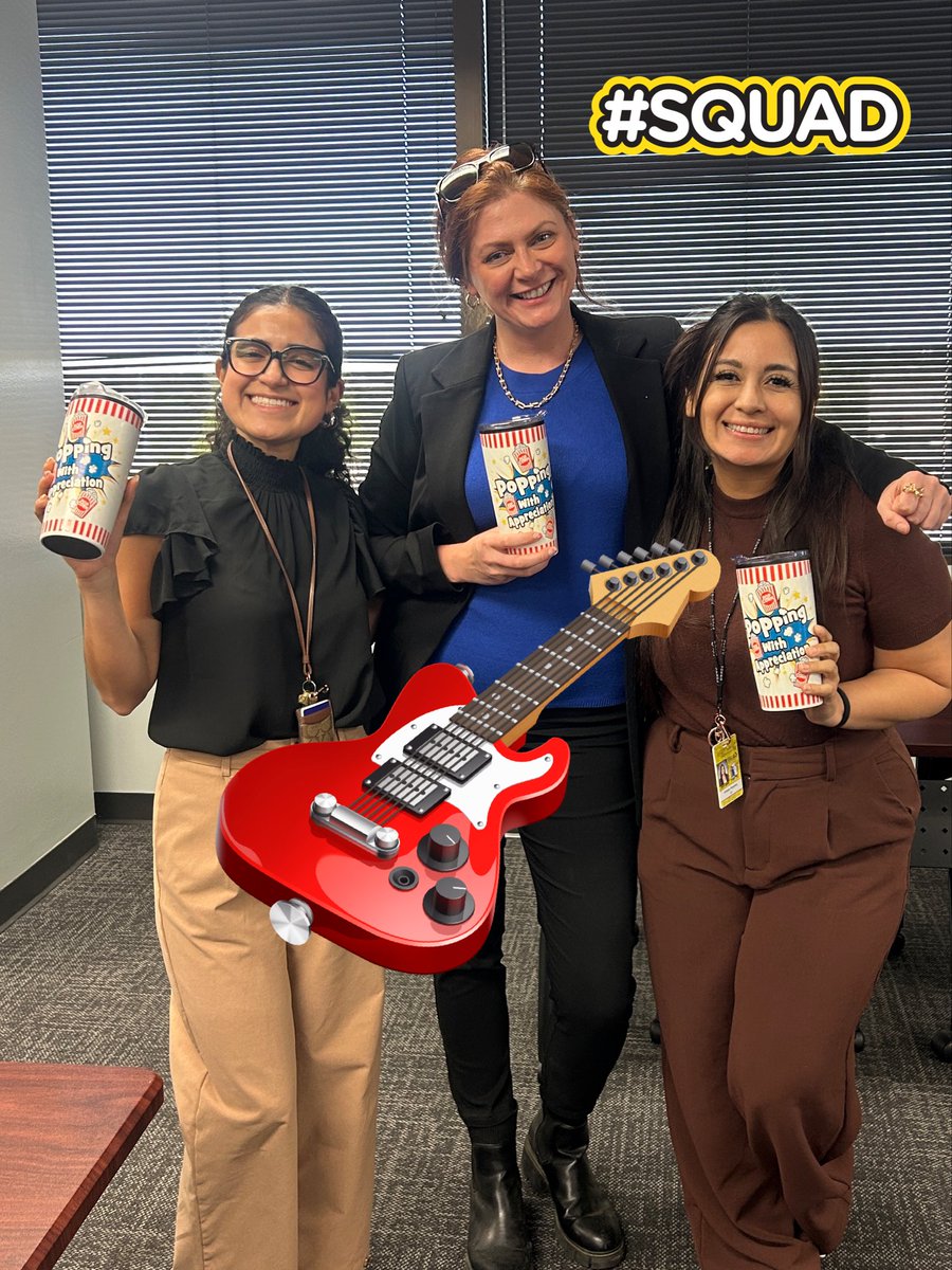 MsHostuttler's tweet photo. Lead4ward Rockin Review fun with some fellow graduating Mustangs. Pony Up! https://t.co/ncRNZTP2xd