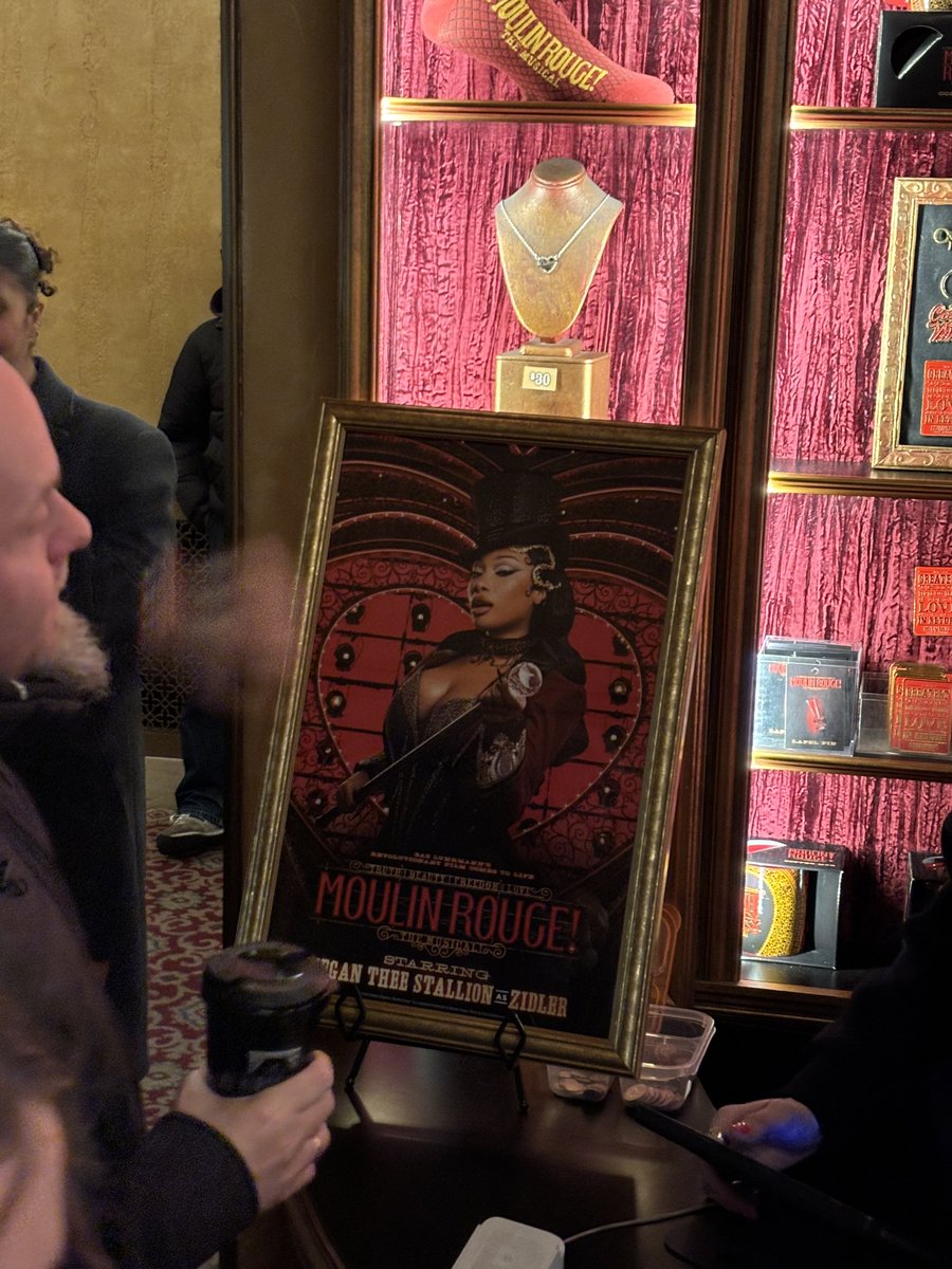 i’m just Ben tweet media