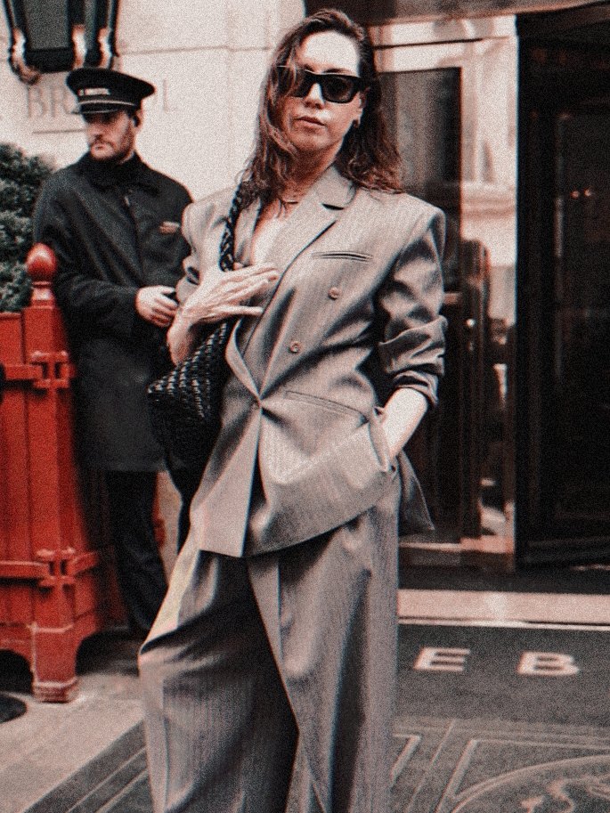 ᅠᅠ*ᅠ᭟ ᅠ𝐆𝐎𝐒𝐒𝐈𝐏ᅠ—ᅠ𝐆𝐈𝐑𝐋. tweet media