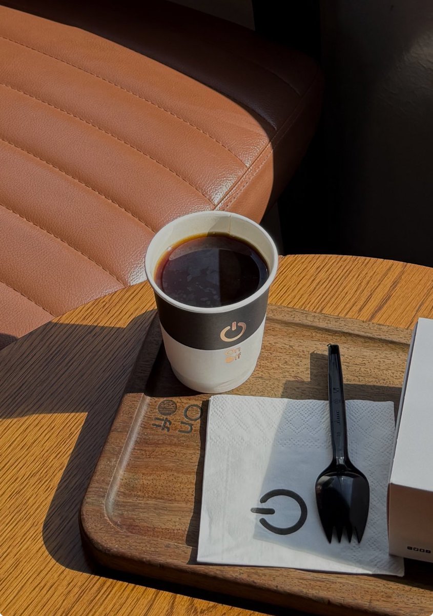 نًونً tweet media